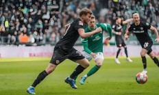 九游娱乐官方网站-包含不莱梅队在主场失利，遭遇连败的词条