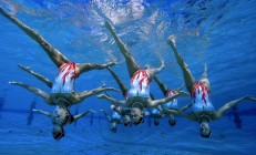 九游游戏-世界排名争夺战之夜，恩比德统治全场的王者加冕