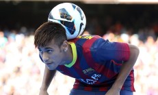 九游体育APP-赛道上的最后一秒，阿隆索与索伯车队的绝杀传奇