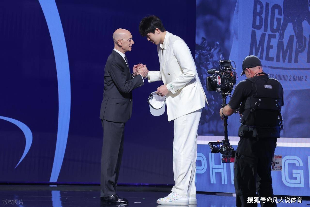 NBA选秀大会掀起波澜,新秀脱颖而出 NBA选秀大会掀起波澜,新秀脱颖而出