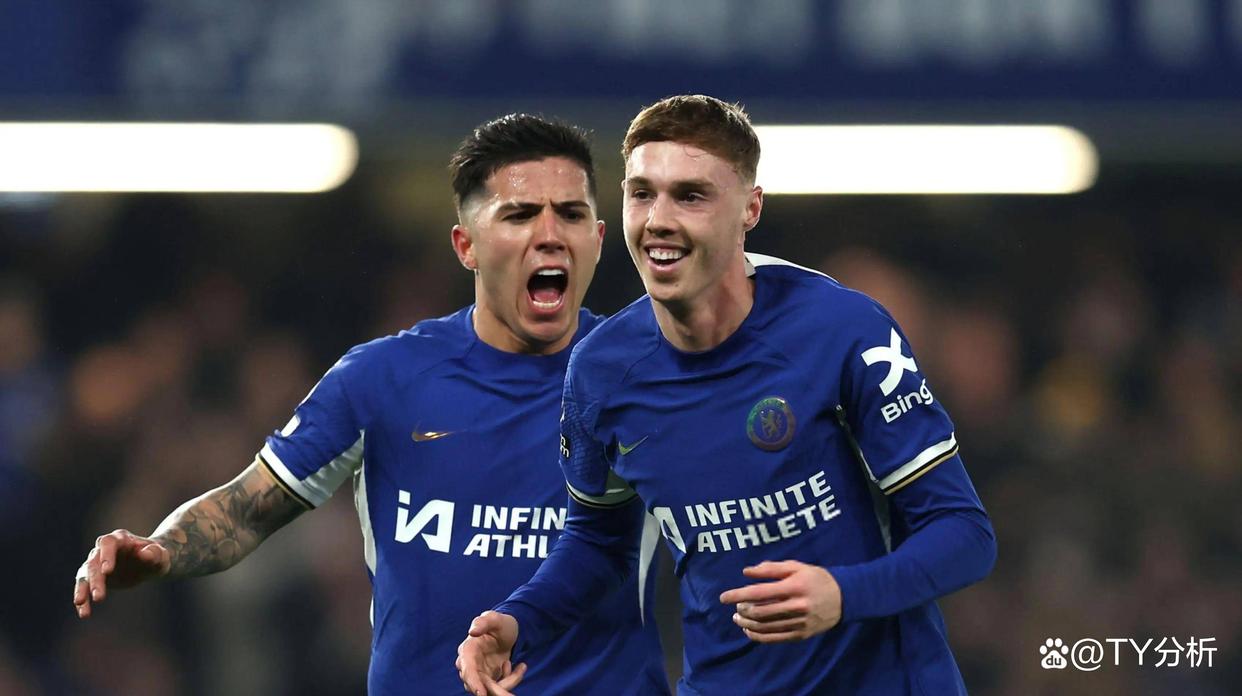利物浦主场大胜米兰，蓝军再度晋级