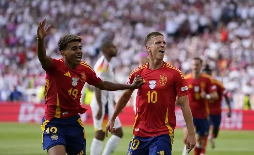 包含欧洲杯资格赛多支球队展现斗志，争夺胜利的词条