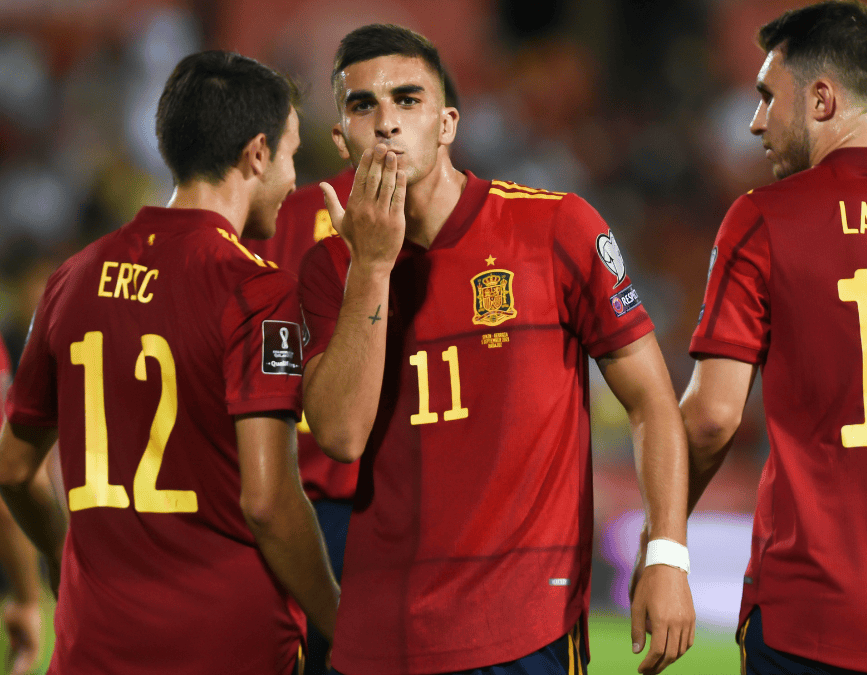 荷兰队实力强劲,备战国际赛事发挥出色 荷兰队实力强劲,备战国际赛事发挥出色