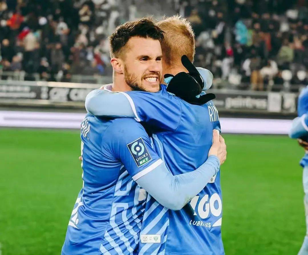 关于亚眠客场失利，境遇堪忧需要调整的信息