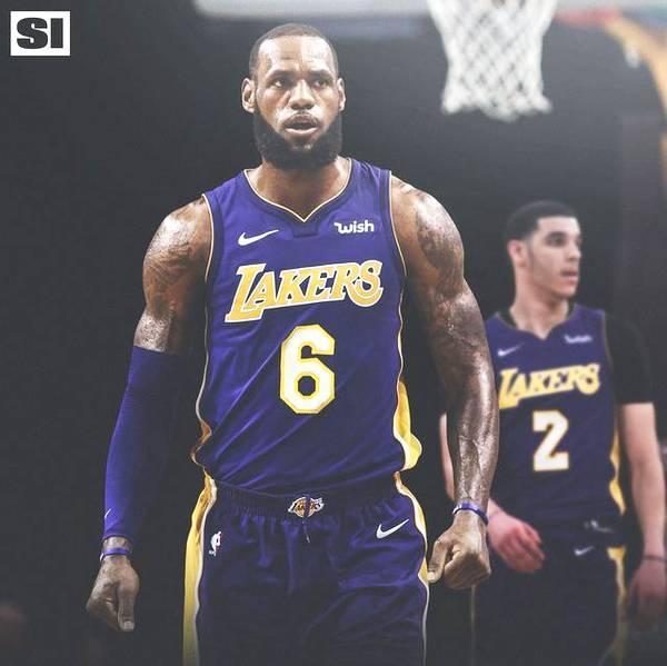 球队实力突飞猛进，夺得榜首位置