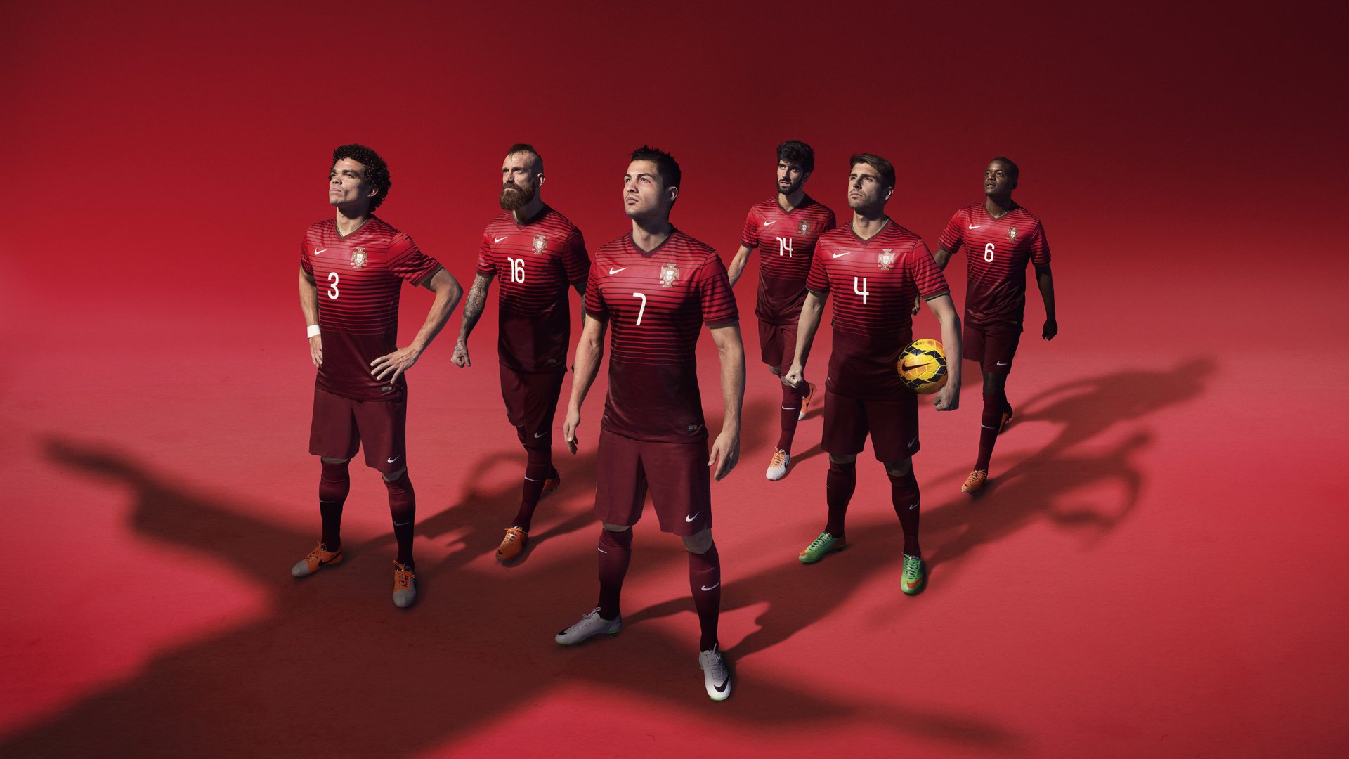 伊布，当罗马城遇见斗牛士，一位39岁国王的攻防加冕礼