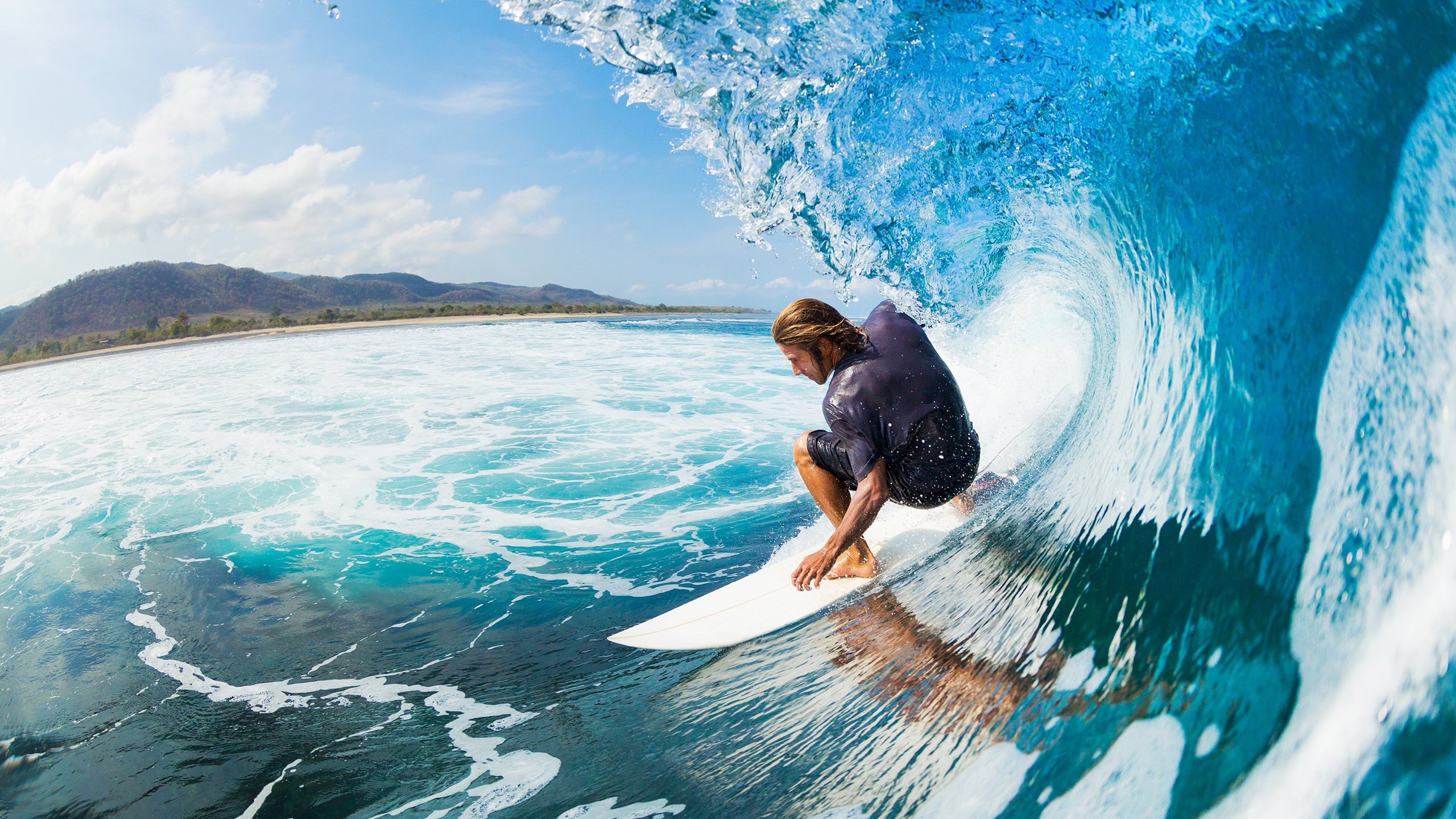 马赛横扫丹麦，哈兰德点燃赛场，一场定义时代的胜利